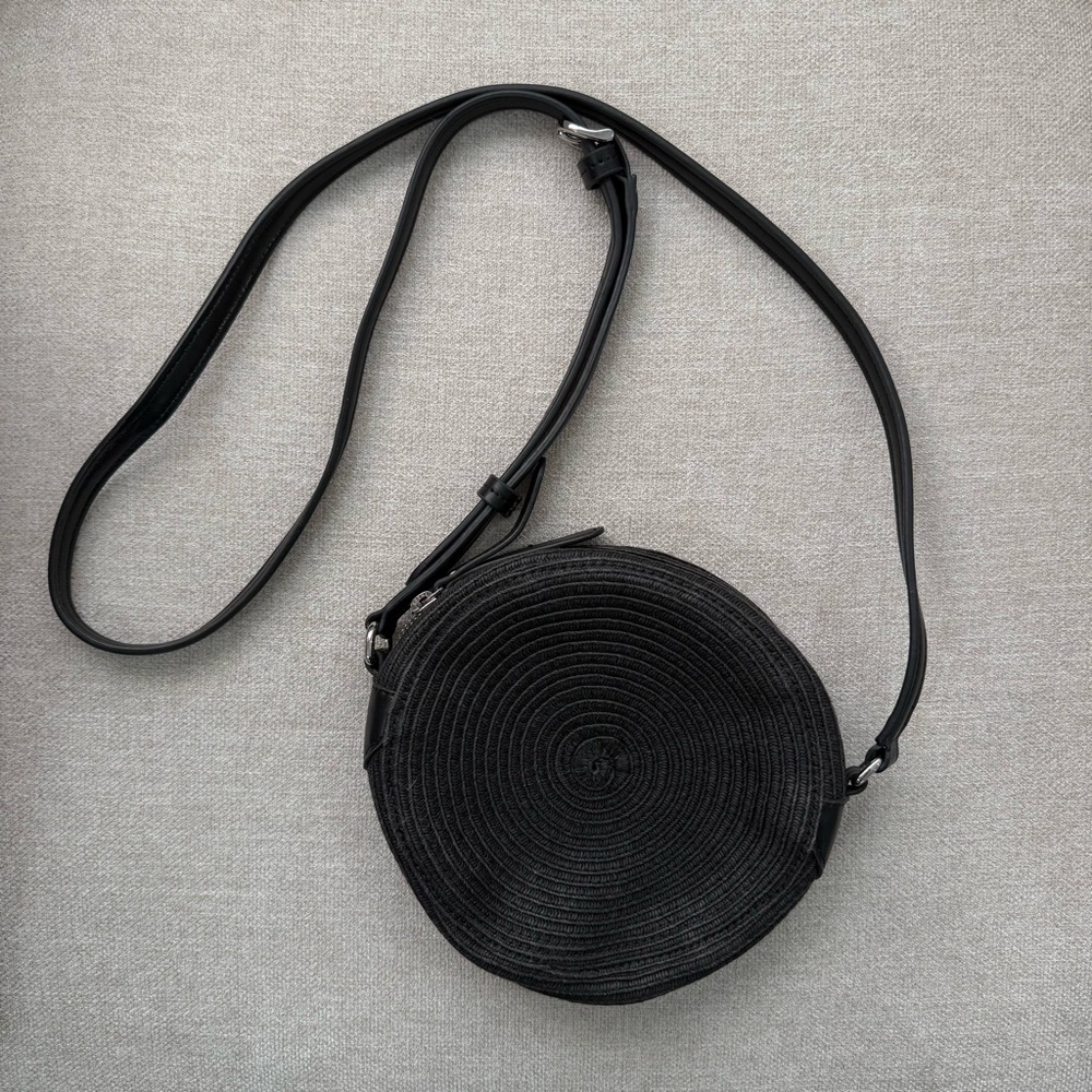 Banana Republic Black Circle Purse